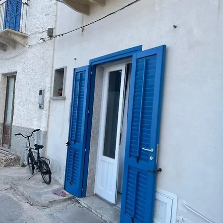 La Camera Sul Porto Vendégház 3*