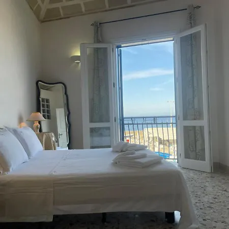 La Camera Sul Porto Гостевой дом